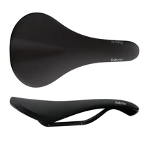 FABRIC nyereg SEDLO SCOOP RADIUS ULTIMATE BLACK 142mm (FP7168U1642)