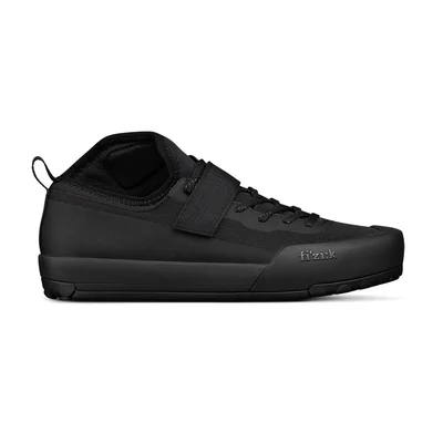 Fizik Cipő Gravita Tensor Flat black-black