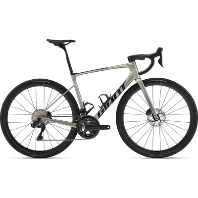 Giant Defy Advanced SL 1 férfi Országúti Kerékpár Golden Haze/Panther