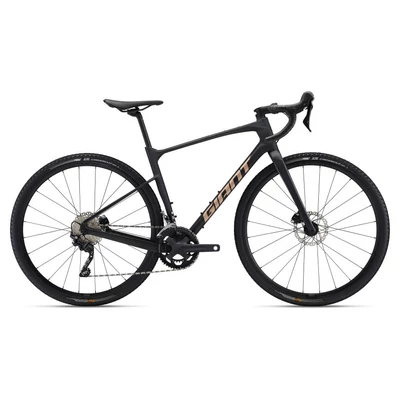 Giant Revolt Advanced 3 2022 férfi Gravel Kerékpár Carbon black